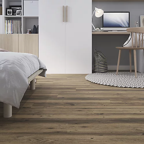 GoodHome Baila Distressed Natural Oak Wood Effect Click Flooring Pack Of 12 6 GoodHome Baila Distressed Natural Oak Wood Effect Click Flooring Pack Of 12 - Image 4