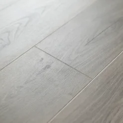 GoodHome Cleobury Brown Oak Effect Laminate Flooring, 1.69m² 8 GoodHome Cleobury Brown Oak Effect Laminate Flooring, 1.69m² -Floors Specialty Shop goodhome cleobury brown oak effect laminate flooring 1 69m 5059340391298 36c