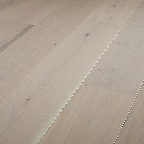 GoodHome Goodsir Natural Bleached Wood Effect Oak Engineered Real Wood Top Layer Flooring, 1.56m² Pack Of 8 5 GoodHome Goodsir Natural Bleached Wood Effect Oak Engineered Real Wood Top Layer Flooring, 1.56m² Pack Of 8 - Image 3