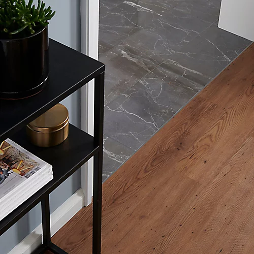 GoodHome Jazy Rustic Oak Effect Vinyl Tile, 2.24m² Pack Of 10 6 GoodHome Jazy Rustic Oak Effect Vinyl Tile, 2.24m² Pack Of 10 - Image 4