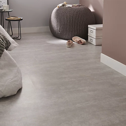 GoodHome Poprock Light Grey Tile Stone Effect Self Adhesive Vinyl Tile, Pack Of 7 6 GoodHome Poprock Light Grey Tile Stone Effect Self Adhesive Vinyl Tile, Pack Of 7 - Image 4