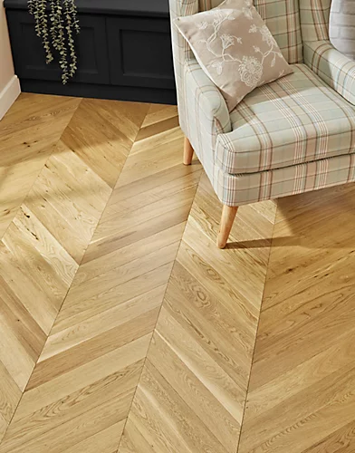 Impero Chevron - Natural Lacquered 15mm Engineered Wood Flooring. 1.69m² Pack 4 Impero Chevron - Natural Lacquered 15mm Engineered Wood Flooring. 1.69m² Pack - Image 2