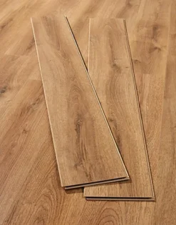 KronoSwiss Advanced - Summer Oak 8mm Laminate Flooring. 2.13m² Pack -Floors Specialty Shop kronoswiss advanced summer oak 8mm laminate flooring 2 13m pack1170058120522 03c MP