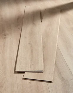 KronoSwiss Standard Plus - Summer Oak Beige 7mm Laminate Flooring. 2.39m² Pack 7 KronoSwiss Standard Plus - Summer Oak Beige 7mm Laminate Flooring. 2.39m² Pack -Floors Specialty Shop kronoswiss standard plus summer oak beige 7mm laminate flooring 2 39m pack1170065120522 03c MP