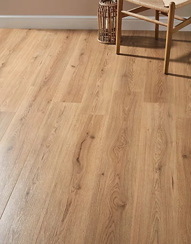 KronoSwiss Standard Plus - Trend Oak Nature 7mm Laminate Flooring. 2.39m² Pack 3 KronoSwiss Standard Plus - Trend Oak Nature 7mm Laminate Flooring. 2.39m² Pack