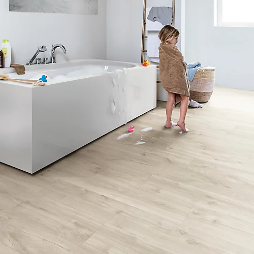 Quick-step Paso Sand Oak Wood Effect Luxury Vinyl Click Flooring, 2.128m² Pack Of 9 4 Quick-step Paso Sand Oak Wood Effect Luxury Vinyl Click Flooring, 2.128m² Pack Of 9 - Image 2