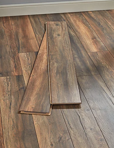 Swiss Krono Villa - Harbour Oak 12mm Laminate Flooring. 1.29m² Pack 5 Swiss Krono Villa - Harbour Oak 12mm Laminate Flooring. 1.29m² Pack - Image 3